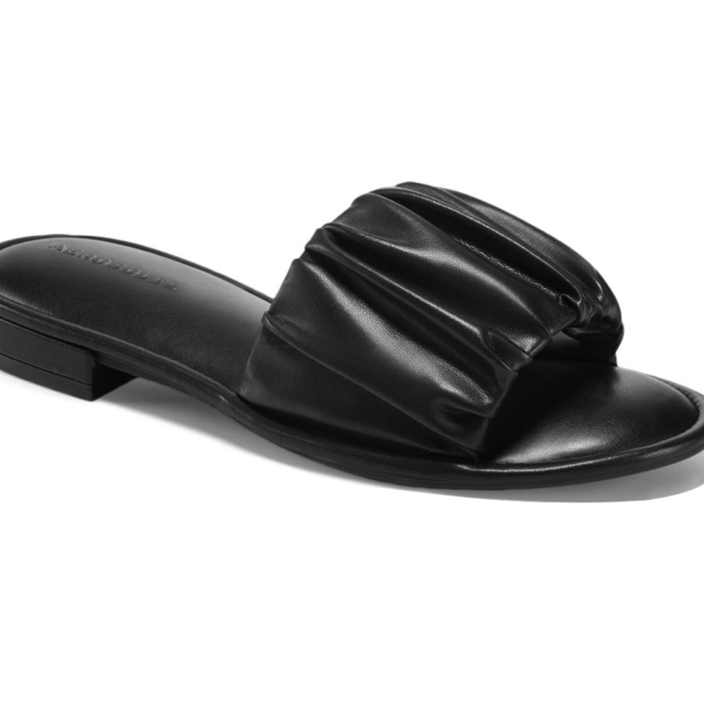 AEROSOLES Jamaica Ruched Puffy Black Slide Sandals - Women’s Size 8 - NEW IN BOX